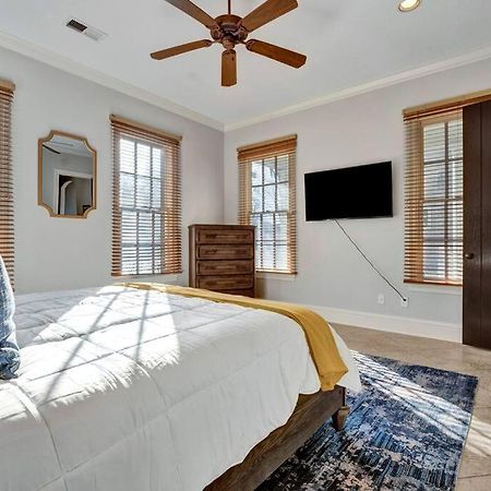 Luxury Home With Outdoor Patio And Game Room Memphis Luaran gambar