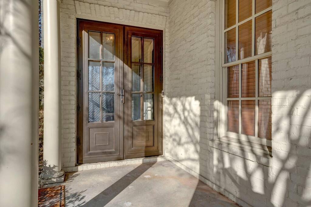 Luxury Home With Outdoor Patio And Game Room Memphis Luaran gambar